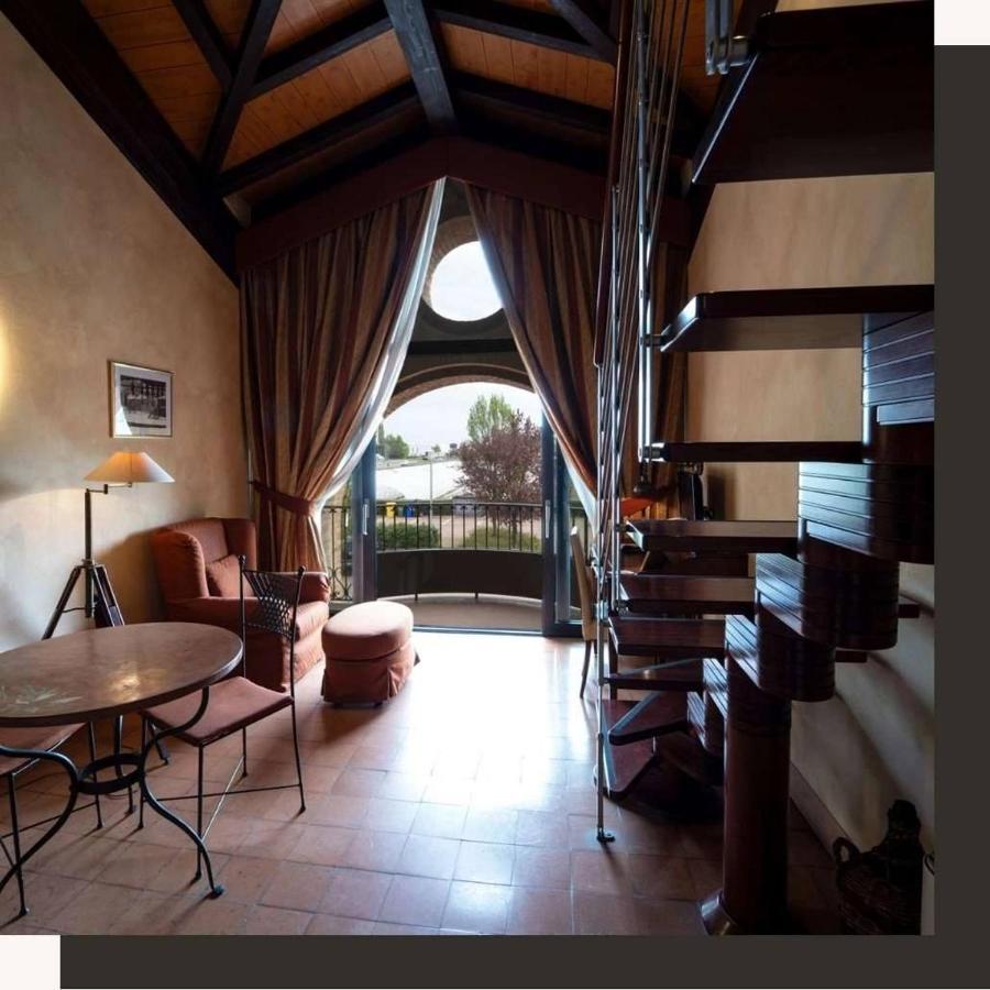 Hotel La Cantina Medolla Exteriér fotografie