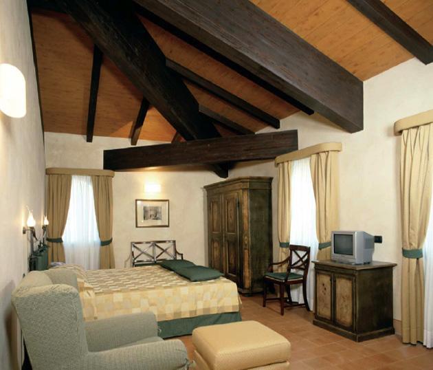 Hotel La Cantina Medolla Exteriér fotografie